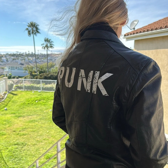 Custom upcycled Vintage black genuine leather motorcycle jacket w/ PUNK on back - Picture 4 of 10